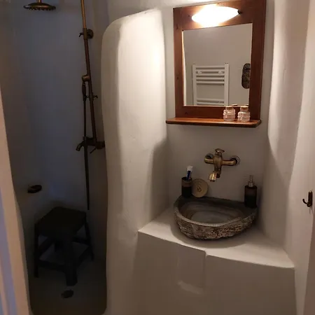 Emily's Bed & Breakfast Mirsini (Tinos)