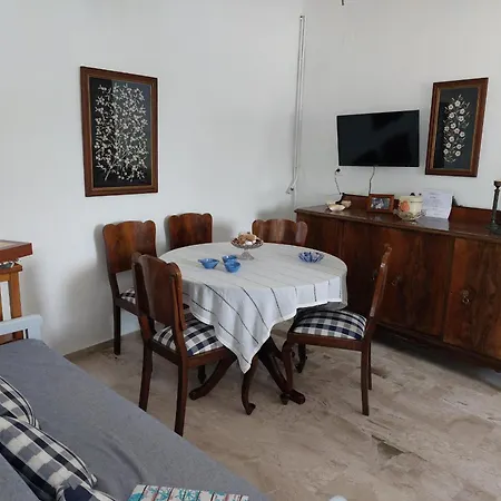 Bed & Breakfast Emily's Mirsini (Tinos)