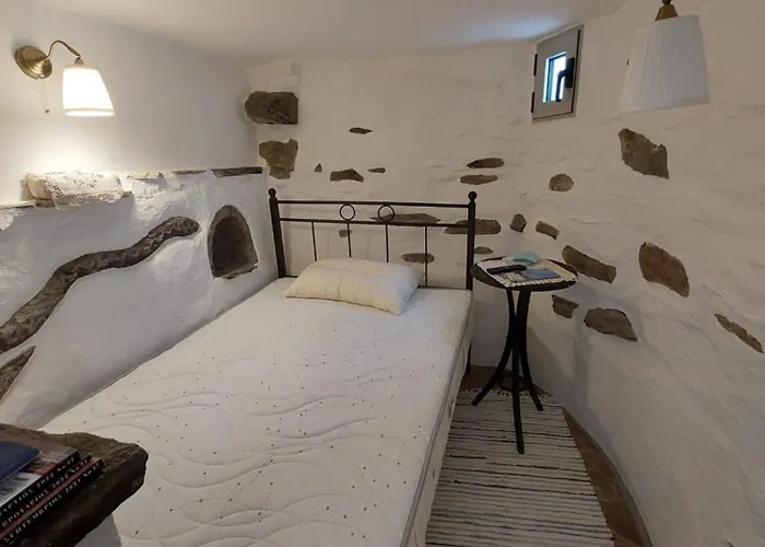 Bed & Breakfast Emily's Mirsini (Tinos)